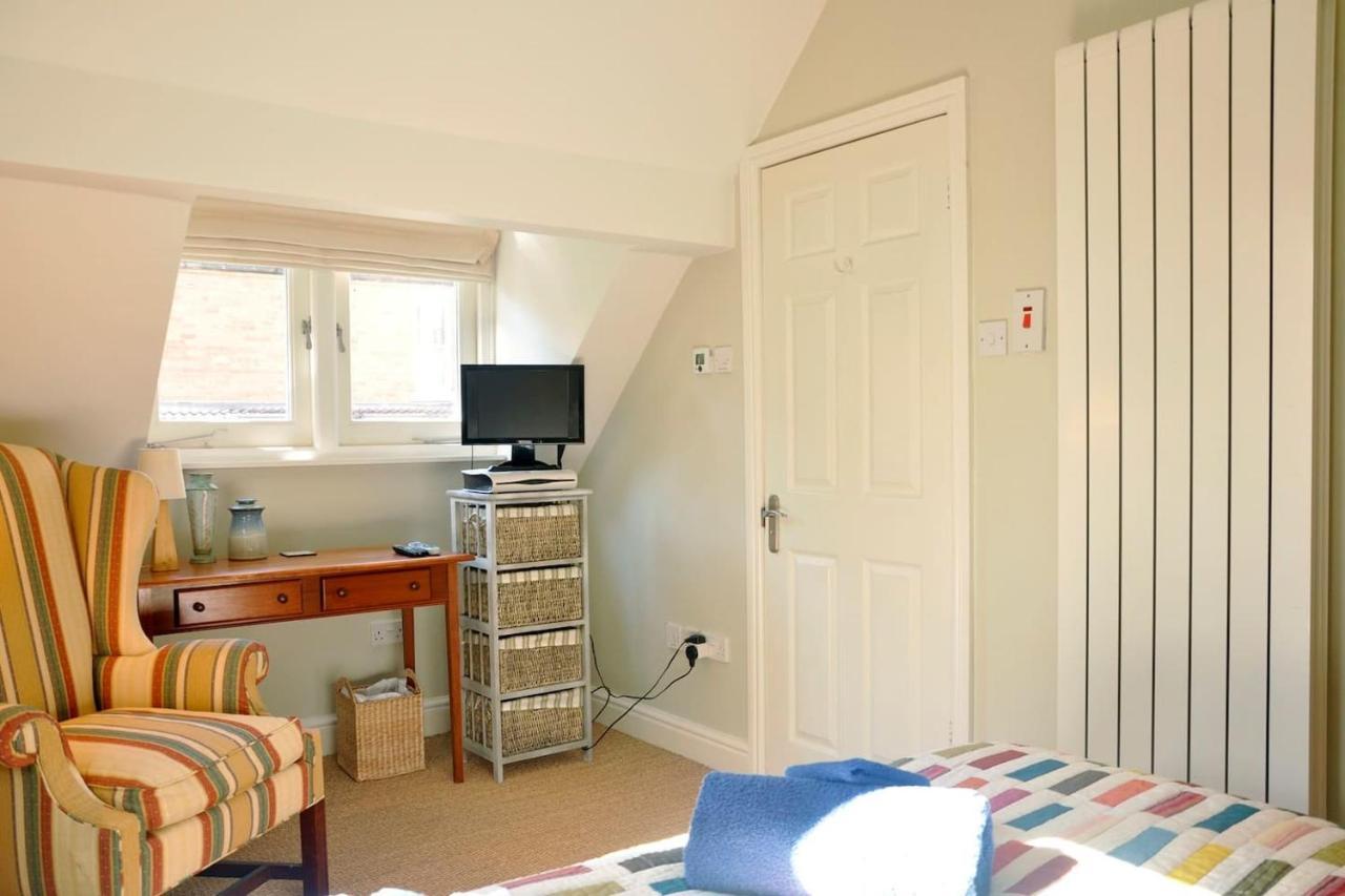 Villa Immaculate Quiet Coach House In Garden Birmingham Extérieur photo