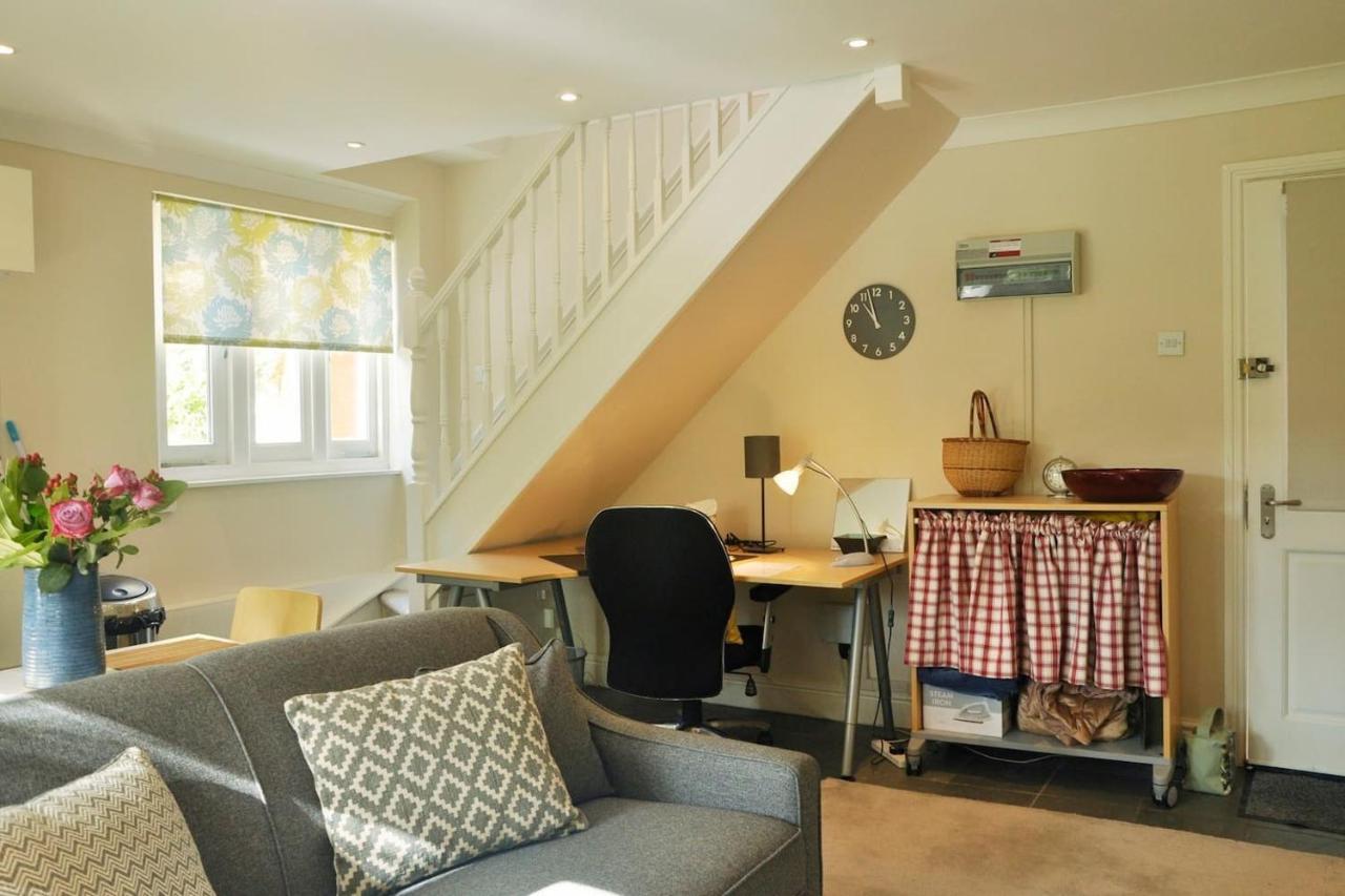 Villa Immaculate Quiet Coach House In Garden Birmingham Extérieur photo